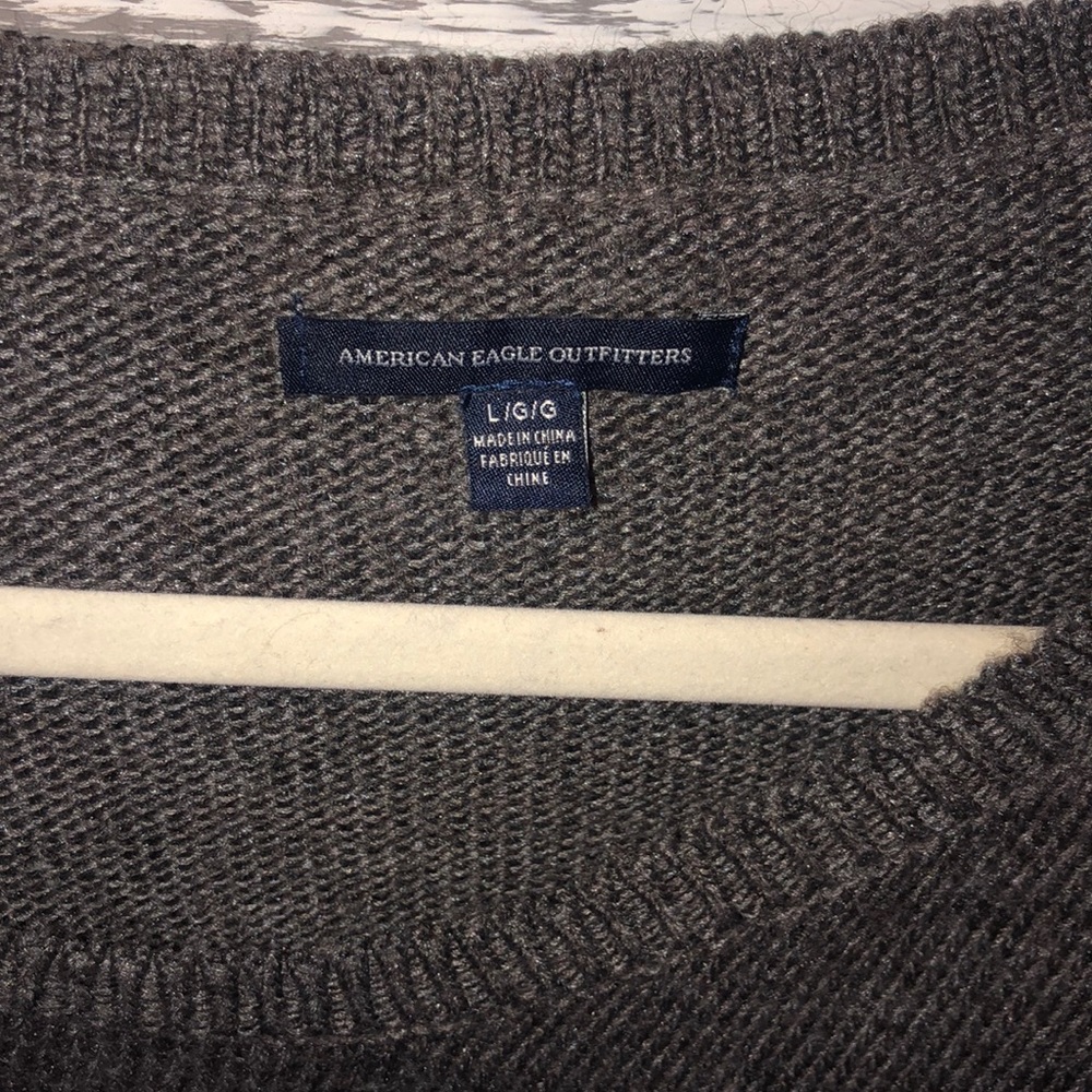 Sweater - Picture 4 of 5